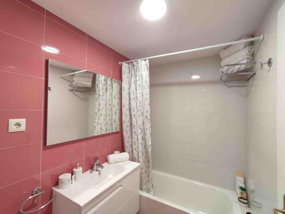 Exclusivo Apartamento Con Aparcamiento Gratuito Laredo Dış mekan fotoğraf