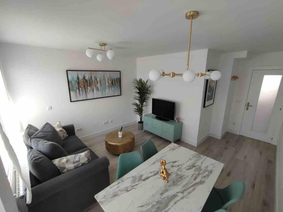 Exclusivo Apartamento Con Aparcamiento Gratuito Laredo Dış mekan fotoğraf